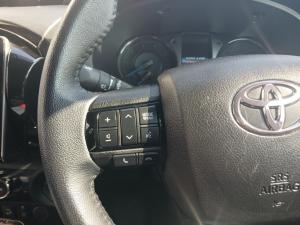 Toyota Hilux 2.8 GD-6 RB Legend 4X4 automaticD/C - Image 9