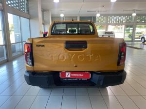 Toyota Hilux 2.8 GD-6 RB SRX automaticD/C - Image 5