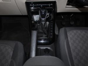 Volkswagen Polo 1.6 Life - Image 14