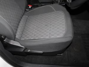 Volkswagen Polo 1.6 Life - Image 17