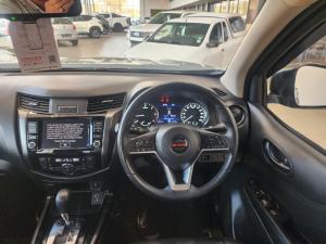 Nissan Navara 2.5DDTI PRO-2X automatic D/C - Image 11