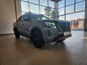 Nissan Navara 2.5DDTI PRO-2X automatic D/C - Image 1
