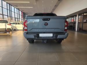 Nissan Navara 2.5DDTI PRO-2X automatic D/C - Image 5