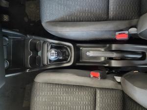 Suzuki Swift 1.2 GL - Image 12