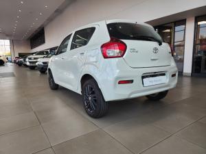 Toyota Vitz 1.0 XR - Image 8