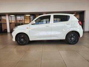 Toyota Vitz 1.0 XR - Image 9