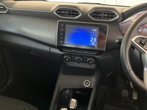 Nissan Magnite 1.0 Acenta Plus AMT - Image 17