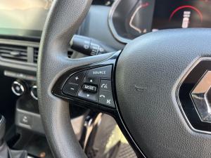 Renault Kiger 1.0T Intens - Image 9