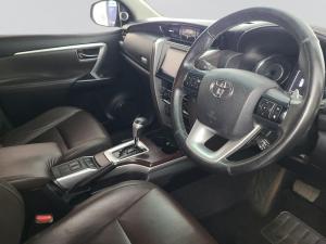 Toyota Fortuner 2.8GD-6 Raised Body automatic - Image 6