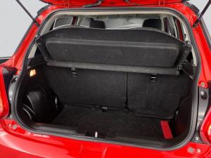Suzuki Swift 1.2 GLX - Image 19