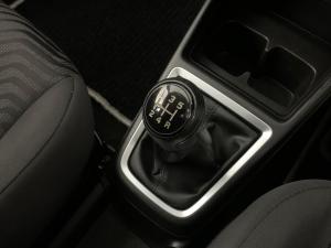 Suzuki Swift 1.2 GLX - Image 7