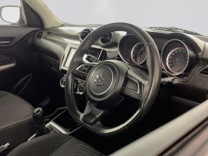 Suzuki Swift 1.2 GLX - Image 9