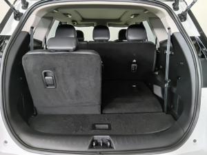 Mahindra XUV700 2.0T AX7L - Image 14