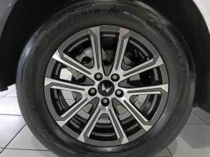 Mahindra XUV700 2.0T AX7L - Image 15