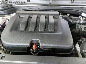 Mahindra XUV700 2.0T AX7L - Image 16