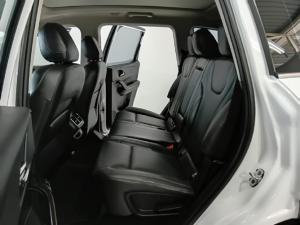 Mahindra XUV700 2.0T AX7L - Image 8