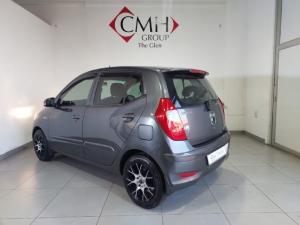 Hyundai i10 1.25 Fluid auto - Image 4