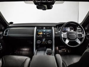 Land Rover Discovery D300 R-Dynamic HSE - Image 13