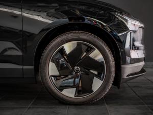 Volvo EX30 Single Motor Extended Range Ultra - Image 5