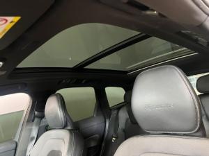 Volvo XC60 D5 AWD R-Design - Image 8