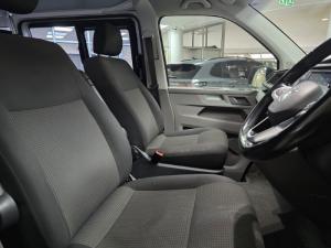 Volkswagen Transporter 2.0BiTDI double cab auto - Image 20
