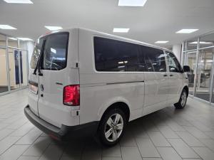 Volkswagen Transporter 2.0BiTDI double cab auto - Image 3