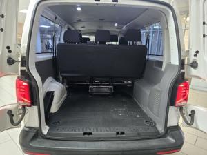 Volkswagen Transporter 2.0BiTDI double cab auto - Image 4