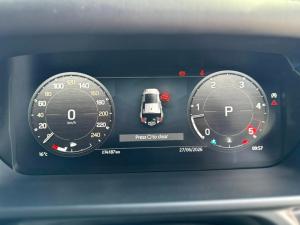 Land Rover Defender 110 D300 X-Dynamic HSE - Image 22