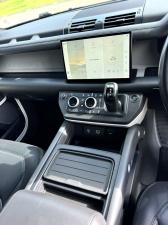 Land Rover Defender 110 D300 X-Dynamic HSE - Image 24