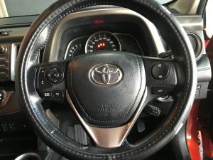 Toyota RAV4 2.2D-4D AWD VX - Image 16