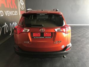 Toyota RAV4 2.2D-4D AWD VX - Image 5