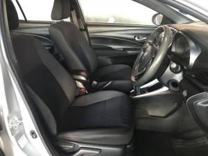 Toyota Yaris 1.5 Xi - Image 10