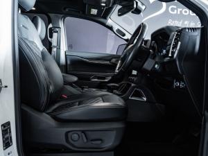 Ford Everest 3.0TD V6 4WD Platinum - Image 3