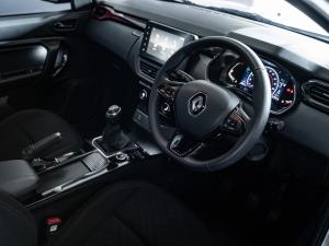 Renault Kiger 1.0 Turbo Intens manual - Image 3