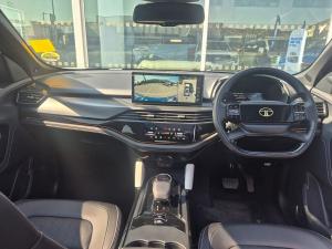 Tata Harrier 2.0TD Fearless+ - Image 18
