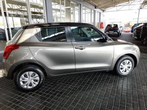 Suzuki Swift 1.2 GL manual - Image 8