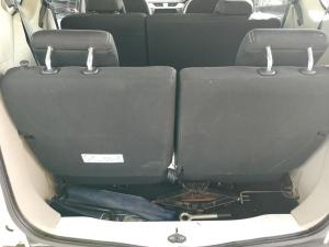 Renault Triber 1.0 Prestige auto - Image 12