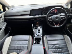 Volkswagen Golf GTI - Image 9
