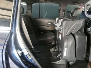 Toyota Land Cruiser 300 3.3D ZX - Image 16