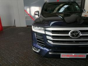 Toyota Land Cruiser 300 3.3D ZX - Image 7