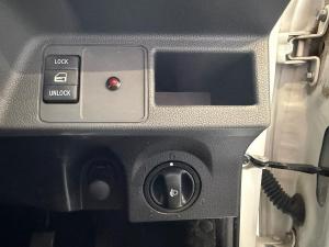 Toyota Etios hatch 1.5 Xi - Image 19