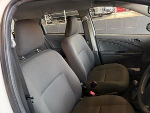 Toyota Etios hatch 1.5 Xi - Image 24