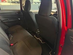 Suzuki Swift 1.2 GLX manual - Image 17
