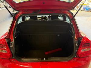 Suzuki Swift 1.2 GLX manual - Image 27