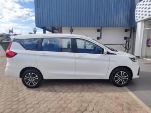 Suzuki Ertiga 1.5 GL manual - Image 3