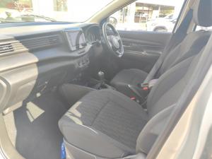 Toyota Rumion 1.5 SX manual - Image 7