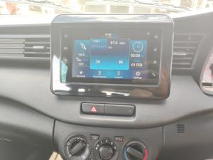 Toyota Rumion 1.5 SX manual - Image 14