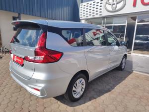 Toyota Rumion 1.5 SX manual - Image 2