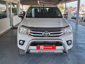 Toyota Hilux 2.8GD-6 double cab Raider auto - Image 4
