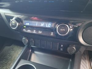 Toyota Hilux 2.8GD-6 double cab Legend auto - Image 15